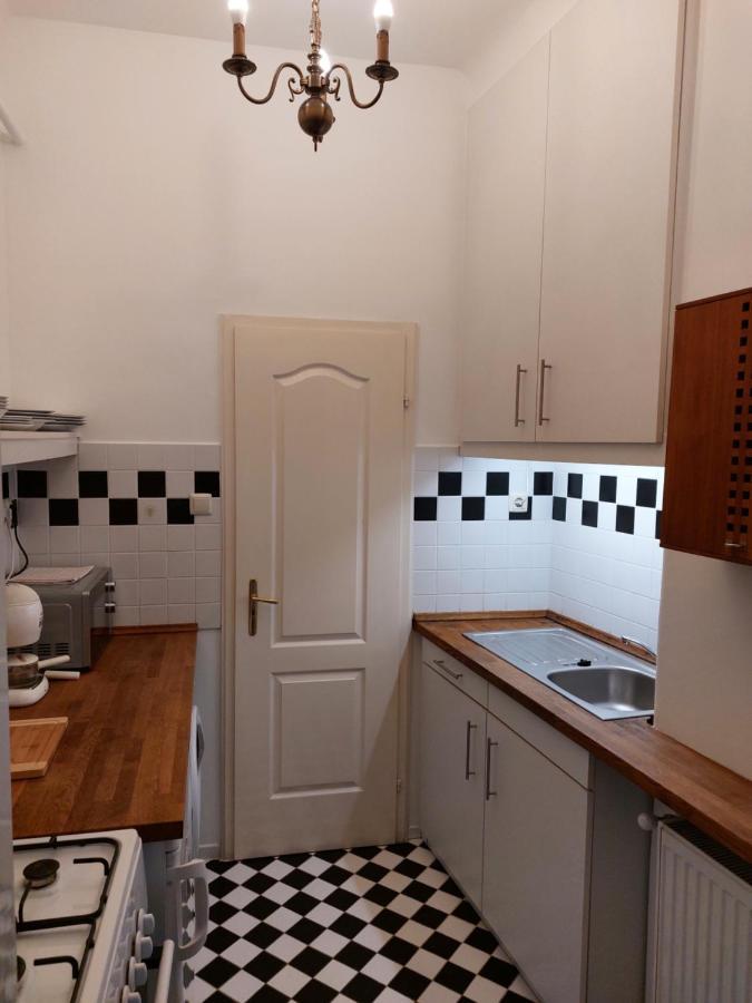 Schieszl Apartments 2 Budapest Esterno foto