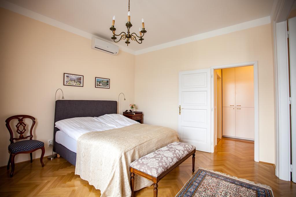 Schieszl Apartments 2 Budapest Esterno foto
