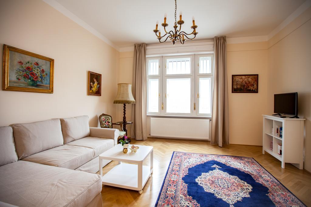 Schieszl Apartments 2 Budapest Esterno foto