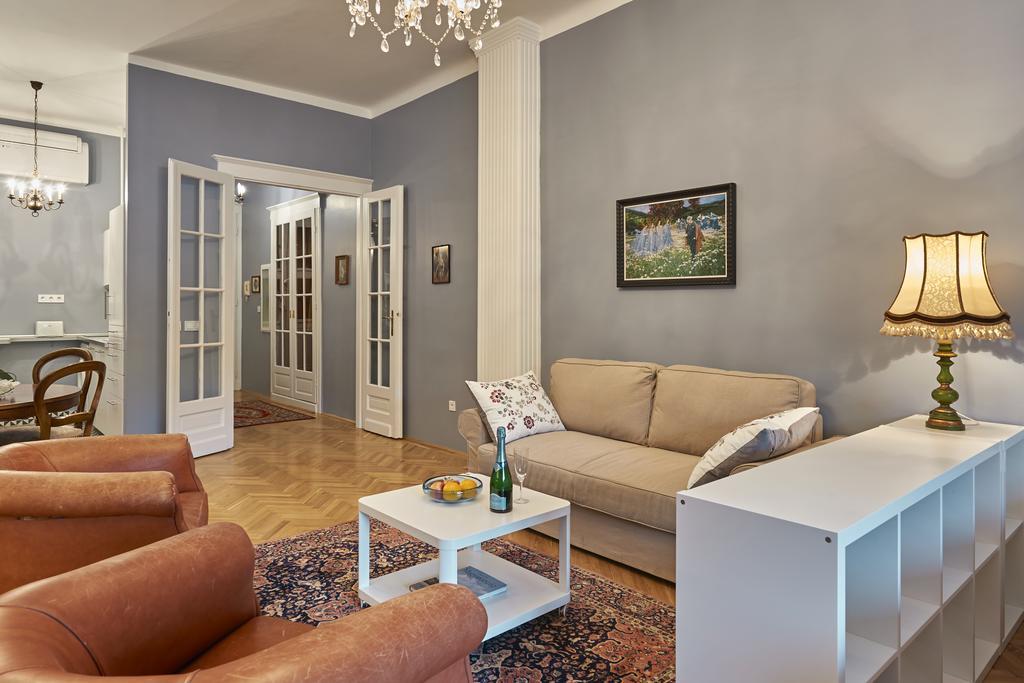 Schieszl Apartments 2 Budapest Esterno foto